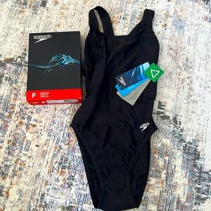 NWT Speedo Women's PowerFLEX Eco Solid Super Pro One Piece Black Swimsuit Sz 26